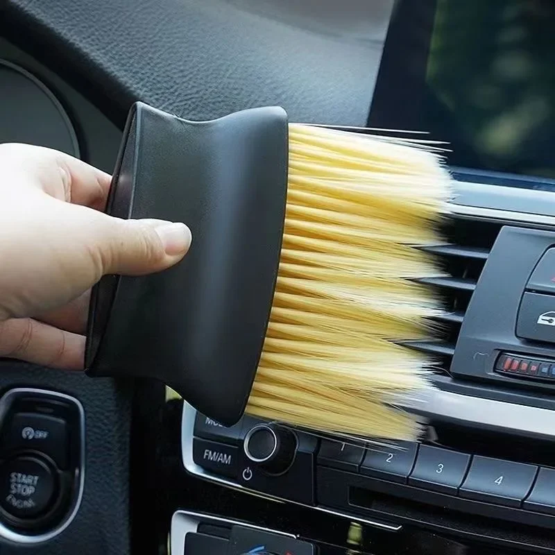 Car Interior Sweeping Dust Sof - Car Cleaning Brush ulasan dan harga